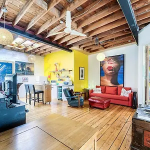 Appartement Unique Above Garage Loft, Toronto
