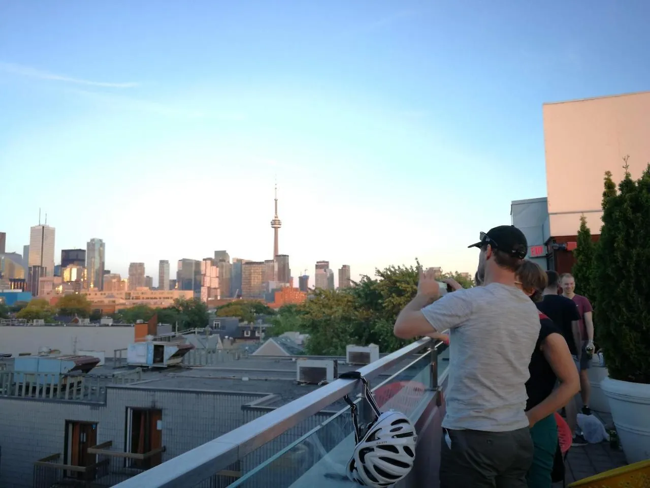 Planet Traveler Hostel Toronto 0*,  Canada