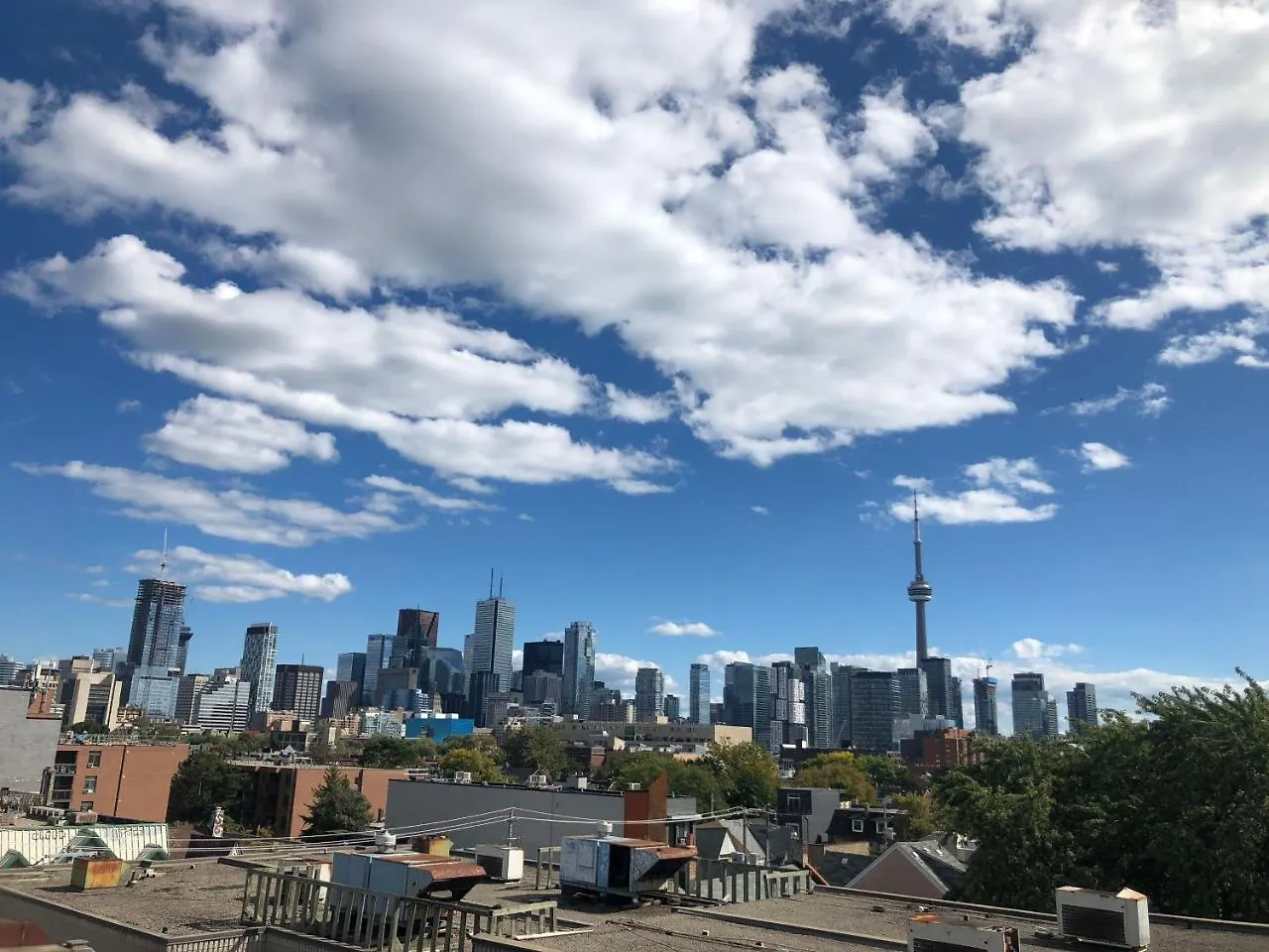 Planet Traveler Hostel Toronto